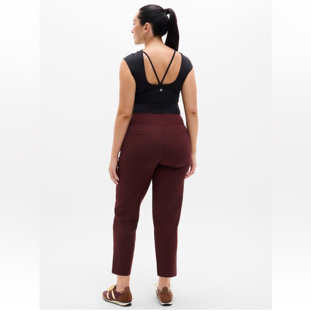 NWT-Athleta Maroon Endless Pant, Size 12, 6/P - Picture 5 of 9